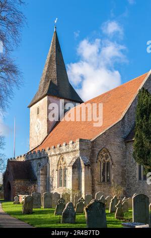 BOSHAM, WEST SUSSEX/UK - 1 janvier : l'église de Bosham baignait sous le soleil d'hiver à Bosham West Sussex sur 1 janvier 2013 Banque D'Images