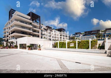 Hôtels de luxe, appartements, Marina Porto Montenegro, Tivat, Baie de Kotor, Province de Tivat, Monténégro Banque D'Images