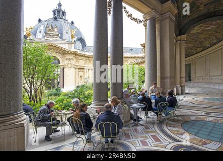 Café-Restaurant, petit Palais, Musée des Beaux-Arts, Paris, France Banque D'Images