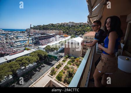 Monaco, Monte Carlo. 27th mai 2023. Atmosphère du circuit - ventilateurs. 27.05.2023. Championnat du monde de Formule 1, Rd 7, Grand Prix de Monaco, Monte Carlo, Monaco, Jour de qualification. Le crédit photo doit être lu : images XPB/Press Association. Crédit : XPB Images Ltd/Alamy Live News Banque D'Images