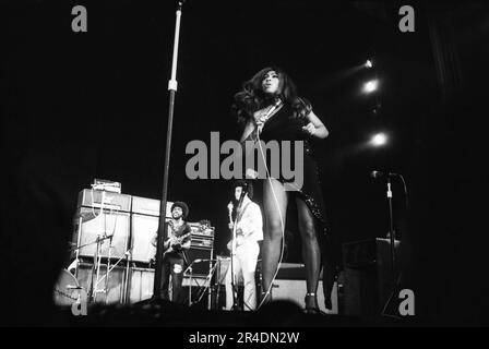 Philippe gras / le Pictorium - Tina Turner - 30/1/1971 - France / Ile-de-France (région) / Paris - Tina Turner, concert à Olympia, 30 janvier 1971 Banque D'Images