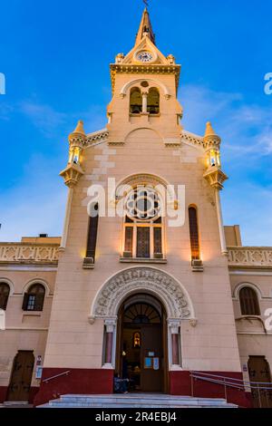 L'église du Sacré-cœur, Iglesia del Sagrado Corazón, est un temple néo-roman catholique dans la ville espagnole de Melilla. Il est situé dans le Banque D'Images