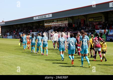 Londres, Royaume-Uni. 27th mai 2023. Stade de construction de Chigwell, Londres, Angleterre, 27 mai 2023: Les équipes se dirigent avant le match de Super League de FA Womens entre West Ham United et Tottenham Hotspur au stade de construction de Chigwell à Londres, Angleterre sur 27 mai 2023 (Sean Chandler/SPP) Credit: SPP Sport Press photo. /Alamy Live News Banque D'Images