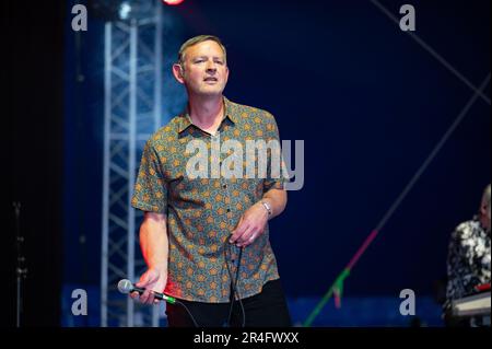 Warrington, Royaume-Uni. 27th mai 2023. Les tapis Inspiral se présentent dans le grand haut le jour 1 de Warrington's NBHD Weekender Festival 2023, Credit: Gary Mather/Alamy Live News Banque D'Images