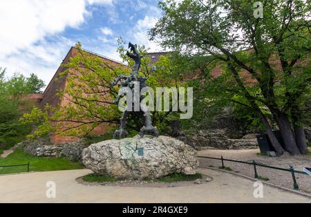 Cracovie, Pologne - mai 2023 : dragon de Cracovie, près du château de Wawel. Banque D'Images