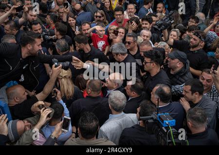 Ankara, Turquie. 28th mai 2023. Le candidat à la présidence de la Nation Alliance, Kemal Kilicdaroglu, arrive au bureau de vote de l'école primaire Argentine pour voter au deuxième tour de l'élection présidentielle turque de 2023. Crédit : SOPA Images Limited/Alamy Live News Banque D'Images