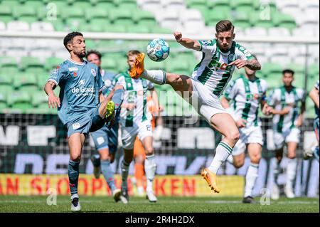 GRONINGEN - (lr) Younes Namli de Sparta Rotterdam, Tomas Suslov du FC Groningen lors du match de première ligue néerlandais entre le FC Groningen et Sparta Rotterdam au stade Euroborg de 28 mai 2023 à Groningen, pays-Bas. ANP COR LASKER Banque D'Images