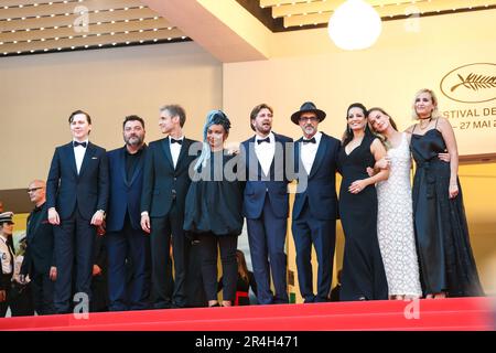 Cannes, France. 27th mai 2023. CANNES - 27 MAI : ACTEUR AMÉRICAIN Paul Dano, acteur français Denis Menochet, réalisateur argentin Damian Szifron, réalisateur zambien Rungano Nyoni, Le réalisateur suédois et président du jury se présente à la CÉRÉMONIE DE CLÔTURE et à la première de « ELEMENTAL (E?LE?MENTAIRE) » lors de l'édition 76th du Festival de Cannes sur 27 mai 2023 au Palais des Festivals de Cannes, France. (Photo de Lyvans Boolaky/ÙPtertainment/Sipa USA) crédit: SIPA USA/Alay Live News Banque D'Images