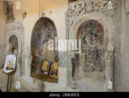 Stuc du 10th siècle au monastère chrétien de Deir al-Suryan, Wadi Natrun, Égypte Banque D'Images