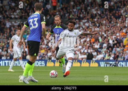 Leeds, Royaume-Uni. 28th mai 2023. Weston McKennie #28 de Leeds United prend un coup mais est hors cible pendant le match de Premier League Leeds United contre Tottenham Hotspur à Elland Road, Leeds, Royaume-Uni, 28th mai 2023 (photo de James Heaton/News Images) à Leeds, Royaume-Uni le 5/28/2023. (Photo de James Heaton/News Images/Sipa USA) crédit: SIPA USA/Alay Live News Banque D'Images