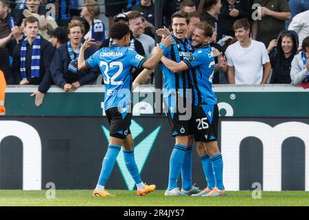 Brugge, Belgique. 28th mai 2023. Le club Hans Vanaken célèbre après avoir marqué un match de football entre le Club Brugge et le KRC Genk, dimanche 28 mai 2023 à Bruges, le 5 jour des matchs des champions de la première division du championnat belge de la « Jupiler Pro League » 2022-2023. BELGA PHOTO KURT DESPLENTER crédit: Belga News Agency/Alay Live News Banque D'Images