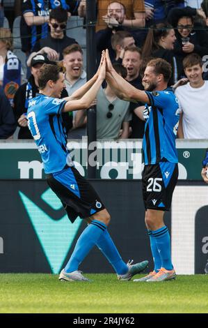 Brugge, Belgique. 28th mai 2023. Le club Hans Vanaken célèbre après avoir marqué un match de football entre le Club Brugge et le KRC Genk, dimanche 28 mai 2023 à Bruges, le 5 jour des matchs des champions de la première division du championnat belge de la « Jupiler Pro League » 2022-2023. BELGA PHOTO KURT DESPLENTER crédit: Belga News Agency/Alay Live News Banque D'Images