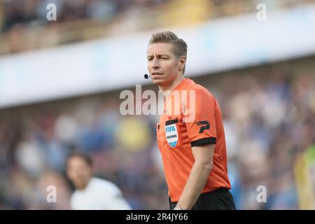 Brugge, Belgique. 28th mai 2023. Arbitre Lawrence visser photographié lors d'un match de football entre le Club Brugge et le KRC Genk, dimanche 28 mai 2023 à Bruges, le 5 jour des matchs des Champions de la première division du championnat belge de la Jupiler Pro League 2022-2023. BELGA PHOTO BRUNO FAHY crédit: Belga News Agency/Alay Live News Banque D'Images