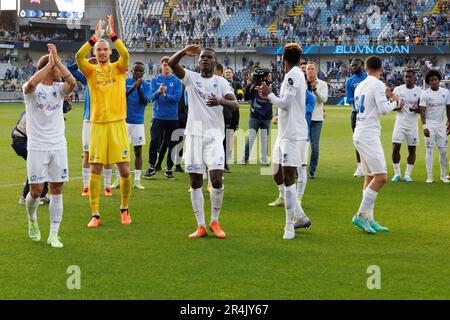 Brugge, Belgique. 28th mai 2023. Les joueurs de Genk fêtent après avoir remporté un match de football entre le Club Brugge et le KRC Genk, dimanche 28 mai 2023 à Brugge, le 5 jour des matchs des champions de la première division du championnat belge de la Jupiler Pro League 2022-2023. BELGA PHOTO KURT DESPLENTER crédit: Belga News Agency/Alay Live News Banque D'Images