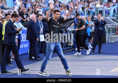 Stadio Olimpico, Rome, Italie. 28th mai 2023. Serie A football; Lazio contre Cremonese; Miroslav Klose pendant la cérémonie de 10 ans depuis la victoire de la Lazio Coppa Italia sur Roma le 26 mai 2013 Credit: Action plus Sports/Alamy Live News Banque D'Images