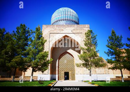 Vue panoramique sur la mosquée Bibi-Khanym à Samarkand, en Ouzbékistan Banque D'Images