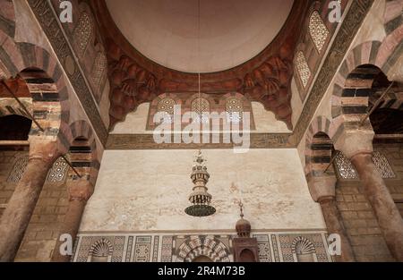 La Citadelle élaborée du Caire établie par Saladin, qui abrite de nombreuses mosquées en vue Banque D'Images