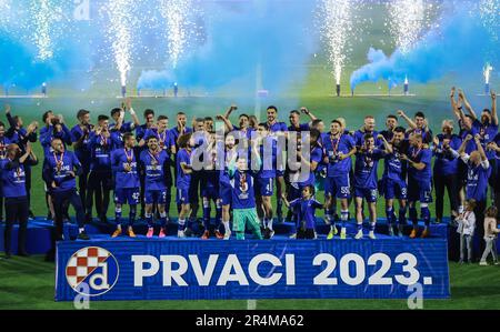 Zagreb, Croatie. 28th mai 2023. Les joueurs de Dinamo Zagreb célèbrent avec le trophée après avoir remporté le championnat de sport sursportif de première ligue croate HNL au stade Maksimir à Zagreb, en Croatie, sur 28 mai 2023. Photo: Sanjin Strukic/PIXSELL crédit: Pixsell/Alay Live News Banque D'Images