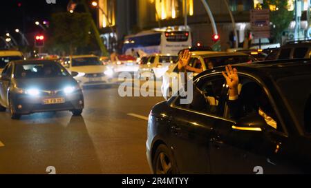 Ankara, Cankaya, Turquie. 29th mai 2023. Les citoyens du Parti AK ont fêté à Ankara après la réélection de Recep Tayyip Erdogan au poste de président selon des résultats non officiels. (Credit image: © Sedat Elbasan/ZUMA Press Wire) USAGE ÉDITORIAL SEULEMENT! Non destiné À un usage commercial ! Crédit : ZUMA Press, Inc./Alay Live News Banque D'Images