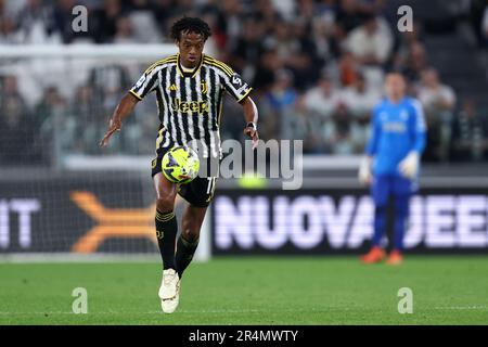 Turin, Italie. 28th mai 2023. Juan Cuadrado de Juventus FC en action pendant la série Un match de football entre Juventus FC et AC Milan au stade Allianz sur 28 mai 2023 à Turin, Italie . Credit: Marco Canoniero / Alamy Live News Banque D'Images