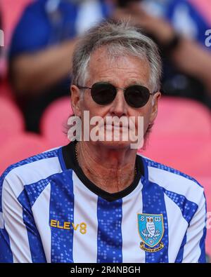 Les fans de Sheffield Wednesday arrivent devant le match final de la Sky Bet League 1 Barnsley vs Sheffield Wednesday au stade de Wembley, Londres, Royaume-Uni, 29th mai 2023 (photo de Gareth Evans/News Images) Banque D'Images