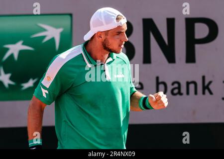 Paris, France. 29th mai 2023. Tennis : Grand Chelem/ATP Tour - French Open, hommes célibataires, 1st tours. Lehecka (République tchèque) - Struff (Allemagne). Jan-Lennard Struff réagit. Credit: Frank Molter/dpa/Alay Live News Banque D'Images