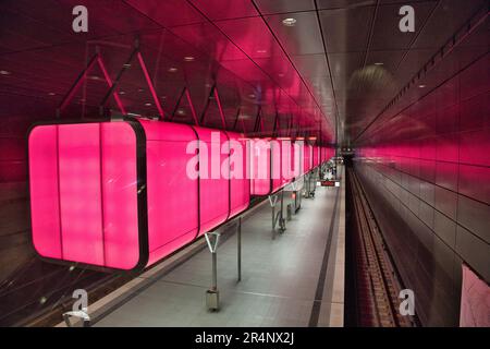 Hambourg, Hansestadt, Norddeutschland, Waterkant, U-Bahn, Métro, Station, Haltestelle, Licht, Light, HafenCity Universität Banque D'Images