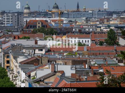 Berlin, Allemagne. 19th mai 2023. Vue sur les bâtiments résidentiels de Berlin. Credit: Monika Skolimowska/dpa/archiv/dpa/Alay Live News Banque D'Images