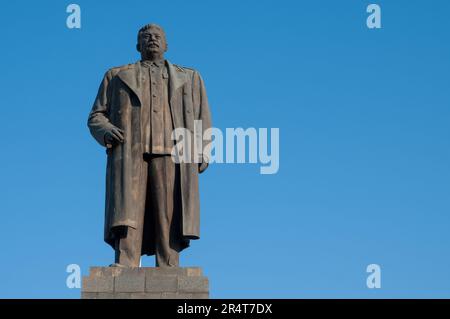 Statue de Joseph Staline sur la place centrale, Gore, Géorgie avant son enlèvement Banque D'Images