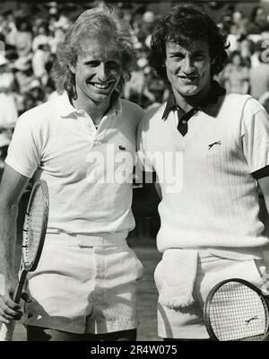 Les joueurs américains de tennis Vicas Gerulaitis et Gene Mayer, 1970s Banque D'Images