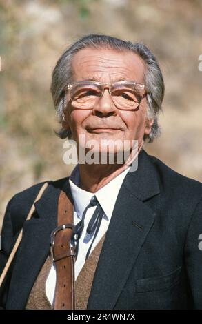 Grand beau (film TV) année: 1990 - France Directeur: Bernard Choquet Serge Reggiani Banque D'Images