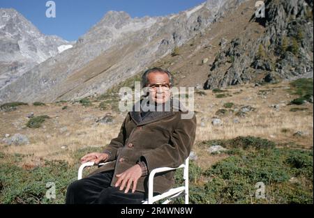 Grand beau (film TV) année: 1990 - France Directeur: Bernard Choquet Serge Reggiani Banque D'Images