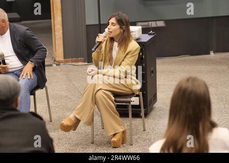 Bergame, Italie. 30th mai 2023. Pour célébrer Bergame Brescia capitale de la culture Rai documentaires propose "les montagnes de la culture", AmbraMarie dans le documentaire pour raconter le patrimoine artistique des vallées de Bergame et de Brescian crédit: Agence de photo indépendante / Alamy Live News Banque D'Images