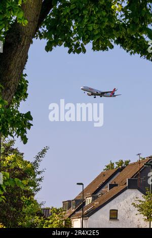 Voie d'entrée dans les zones résidentielles de l'aéroport de Düsseldorf Banque D'Images