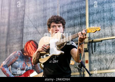 28 mai 2023, Warrington, Royaume-Uni: Finley Power de Liverpool BANDE DE PIERRE se présentant au festival Neighborhood Weekender à Warrington. (Credit image: © Andy Von PIP/ZUMA Press Wire) USAGE ÉDITORIAL SEULEMENT! Non destiné À un usage commercial ! Banque D'Images