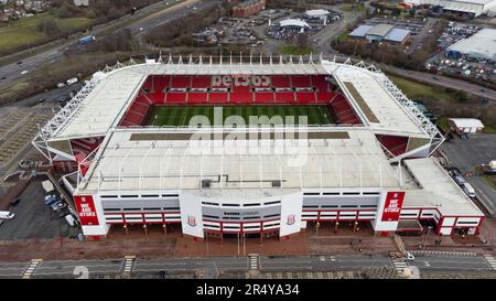 Vue aérienne du stade Bet365, stade de Stoke City FC. Le terrain est probablement mieux connu sous le nom de stade Britannia Banque D'Images