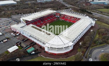 Vue aérienne du stade Bet365, stade de Stoke City FC. Le terrain est probablement mieux connu sous le nom de stade Britannia Banque D'Images