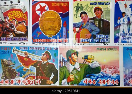 Timbres de propagande, Corée du Nord Banque D'Images