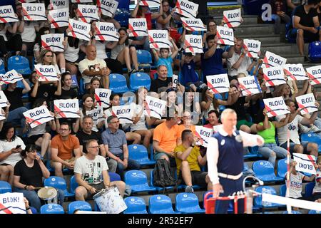 Zlin, République tchèque. 31st mai 2023. Fans de la République tchèque pendant le match de la Ligue européenne d'or de volley-ball féminin 2nd Round Match République Tchèque contre Slovaquie à Zlin, République Tchèque, 31 mai 2023. Crédit: Dalibor Gluck/CTK photo/Alamy Live News Banque D'Images