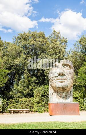 Florence, Italie. Vieux Jardins de Boboli au cours d'une journée ensoleillée en saison estivale Banque D'Images