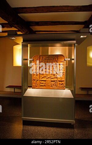 Château de Fechenbach, Musée de la ville et du quartier, Mithraeum, culte de Mithras, excavation à partir de 1926, époque romaine, Dieburg, Hesse, Allemagne Banque D'Images