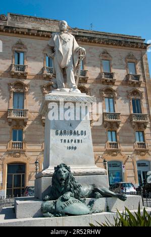 Garibaldi Monument, Piazza Garibaldi, Trapani, Sicile, Italie Banque D'Images