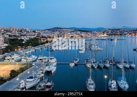 Port de plaisance, Kusadasi, Izmir, province d'Aydin, Turquie Banque D'Images