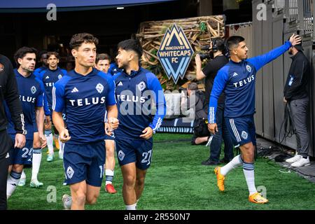 Vancouver, Canada. 31st mai 2023. Vancouver, Colombie-Britannique, Canada, 31 mai 2023: Les joueurs du FC Whitecaps de Vancouver entrent sur le terrain avant le match de soccer de la Ligue majeure entre le FC Whitecaps de Vancouver et le FC Dynamo de Houston au stade BC place de Vancouver, en Colombie-Britannique, au Canada (USAGE ÉDITORIAL SEULEMENT). (Amy elle/SPP) crédit: SPP Sport presse photo. /Alamy Live News Banque D'Images