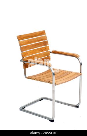 Chaise en bois isolée sur fond blanc. Masque inclus. Banque D'Images