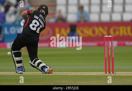 Northampton 31 mai : DANÉ van NIEKERK de Sunrisers pendant la coupe Charlotte Edwards : Sunrisers vs Weston tempête au sol du comté Northampton sur 31 mai 2023 Northampton Angleterre . Banque D'Images