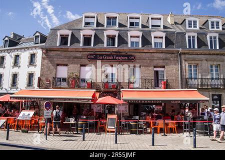 Concarneau (Bretagne, Nord-Ouest de la France): Hôtel et restaurant "les Grands voyageurs" (anciennement "Hôtel Sergent", où Flaubert a séjourné en 1875) Banque D'Images