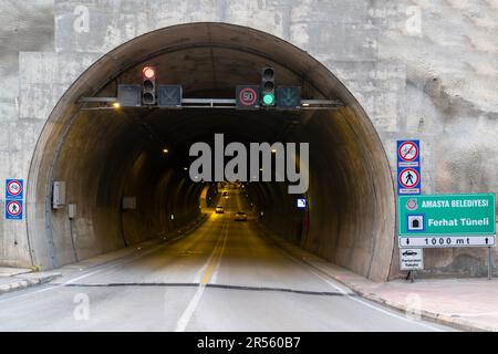 Amasya, Turquie - 20 mai 2023: Tunnel Ferhat (Ferhat Tüneli en turc) Banque D'Images