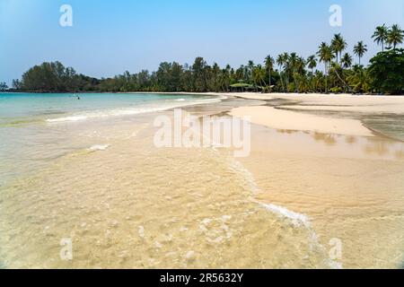 AM Strand Klong Hin Beach, Insel Ko Kut oder Koh Kood im Golf von Thailand, Asien | Klong Hin Beach, Ko Kut ou Koh Kood, île dans le golfe de Tha Banque D'Images