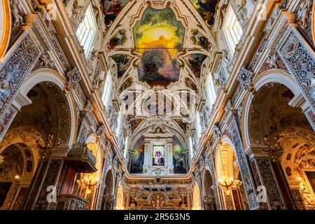 Impressionnante église de Jésus de style baroque (chiesa del Gesu) également connue sous le nom de "Casa Prodessa". Palerme, Sicile, Italie. Un des plus fameux chourc baroque Banque D'Images